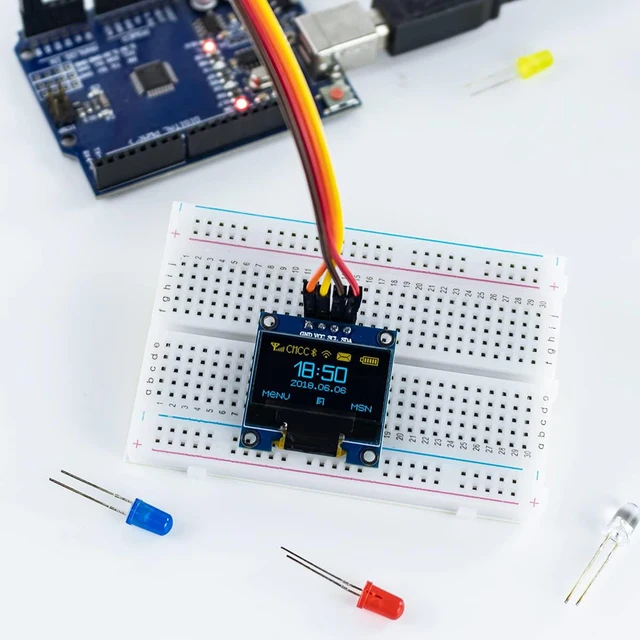 0.96-inch OLED Display Module - I2C/IIC 128x64 SSD1306 Compatible with Arduino, ESP32, ESP8266 | 3.3V/5V Blue/White/Yellow - Imagen 4