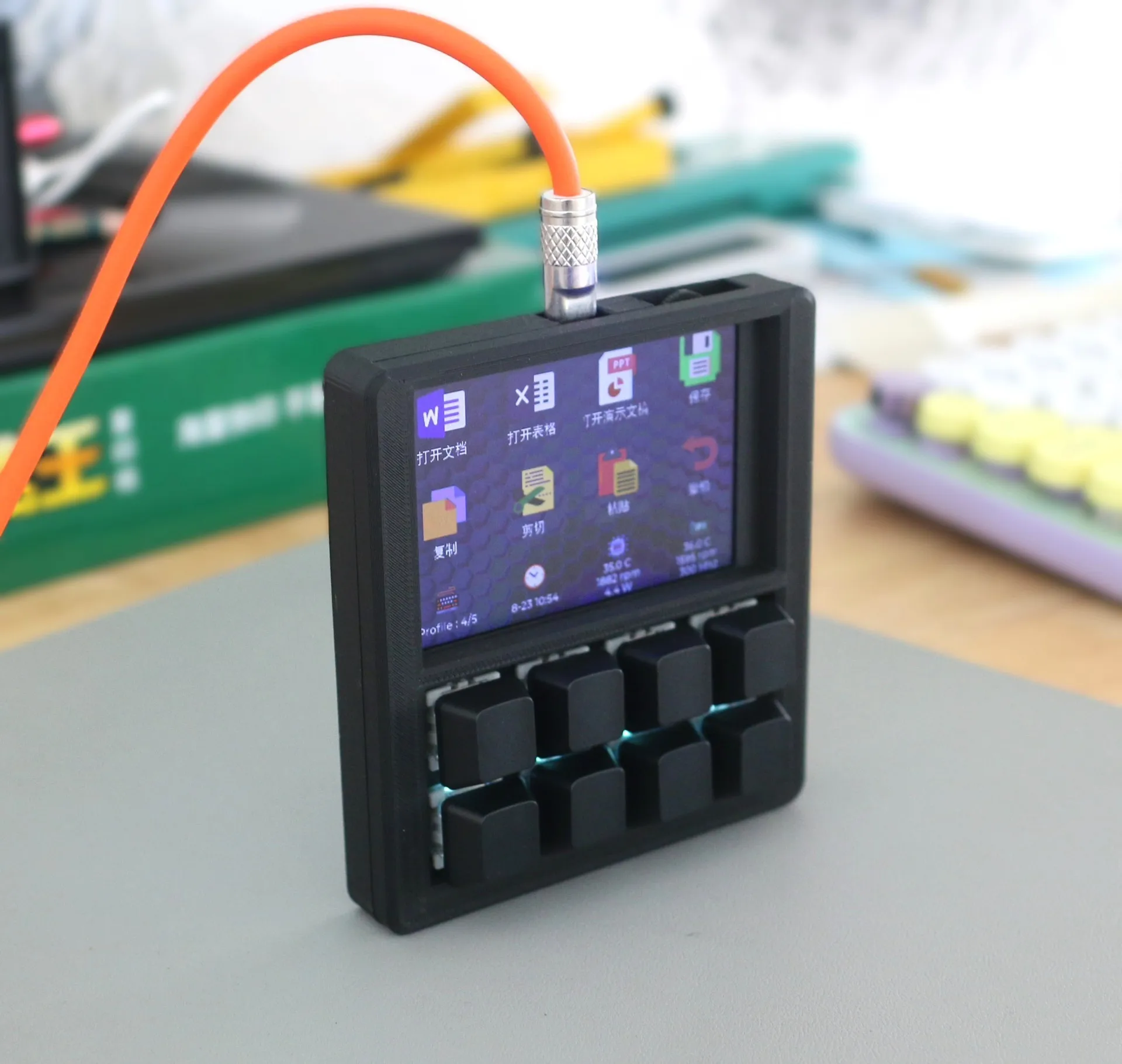 3.5 Inch LCD Programmable Macro Keyboard, 8-Key Hot-Swappable, RGB Backlight, USB Secondary Display Game Accessory - Imagen 4