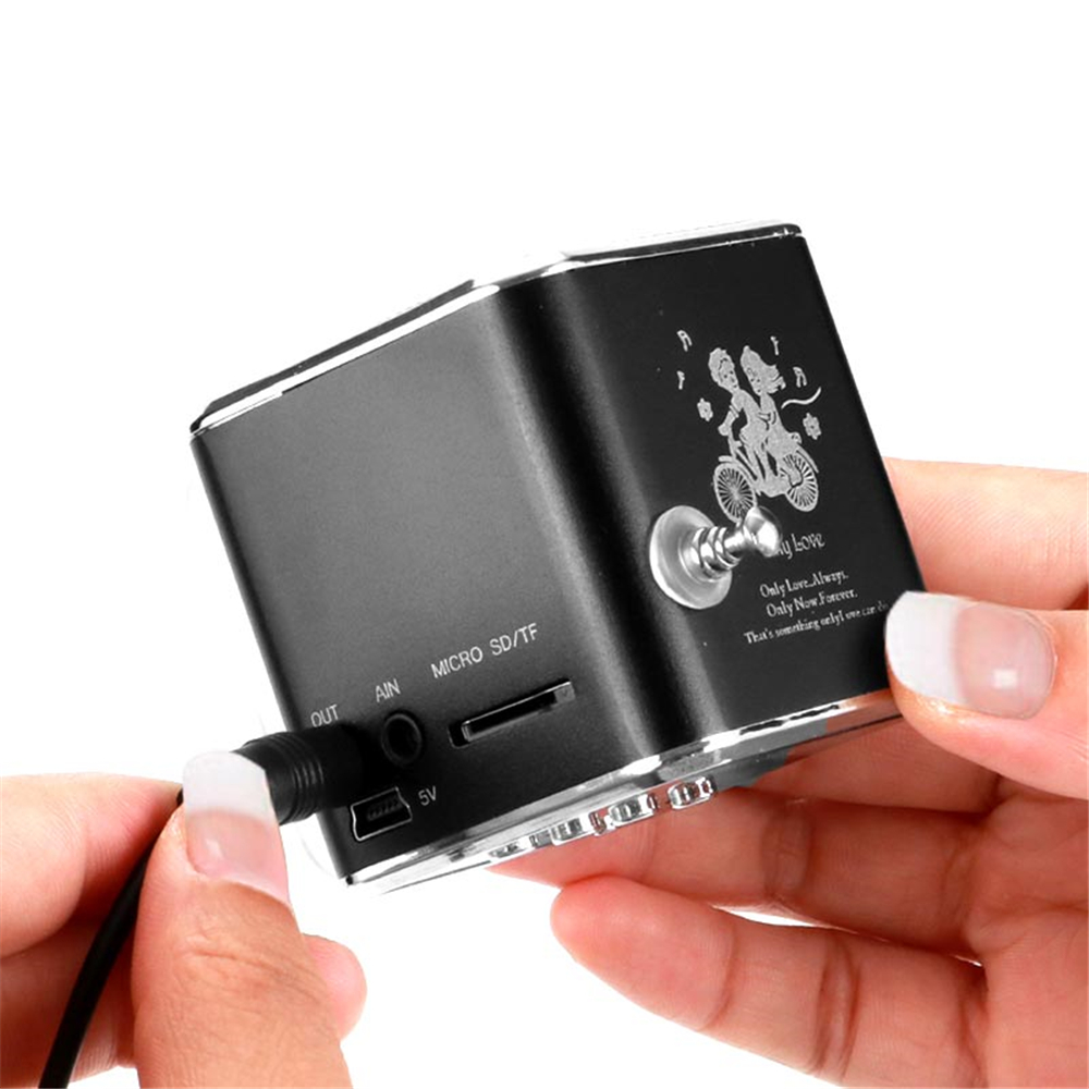 Portable TD-V26 Digital FM Radio Wireless Speaker Mini FM Radio Receiver LCD Display Stereo Loudspeaker Support SD/TF Card — reference image 2